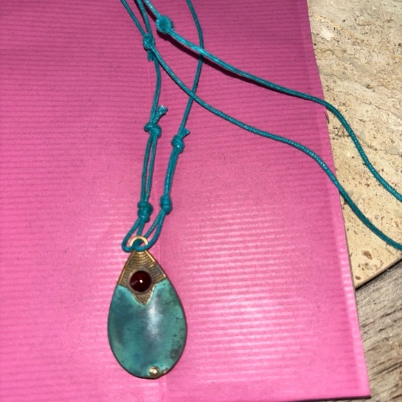 HANDMADE NECKACE COPPER TEAL 13” TOTAL LENGTH WITH PENDENT CORDED ROPE 11.5” - Picture 2 of 8